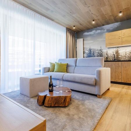 Vista Apartments Долни-Морава Экстерьер фото